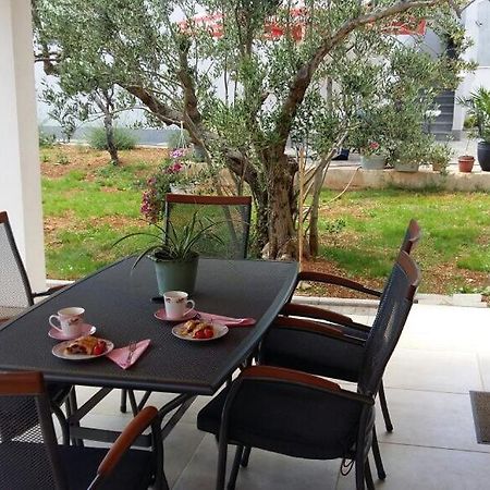 Family Holiday Home Turanj Dış mekan fotoğraf